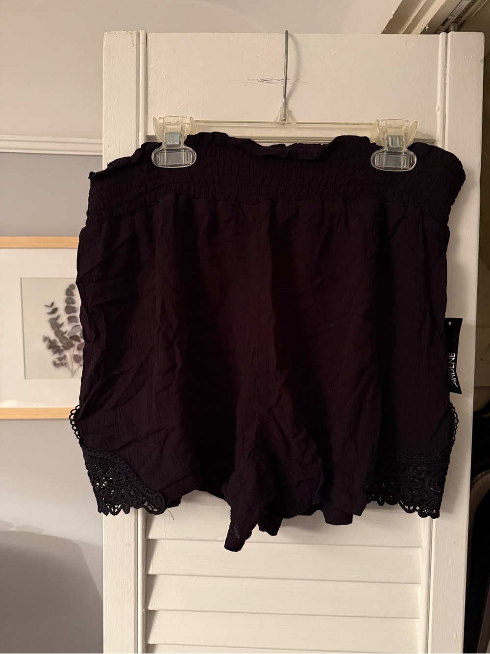 Ardene Black Lace-Trim Women’s Shorts